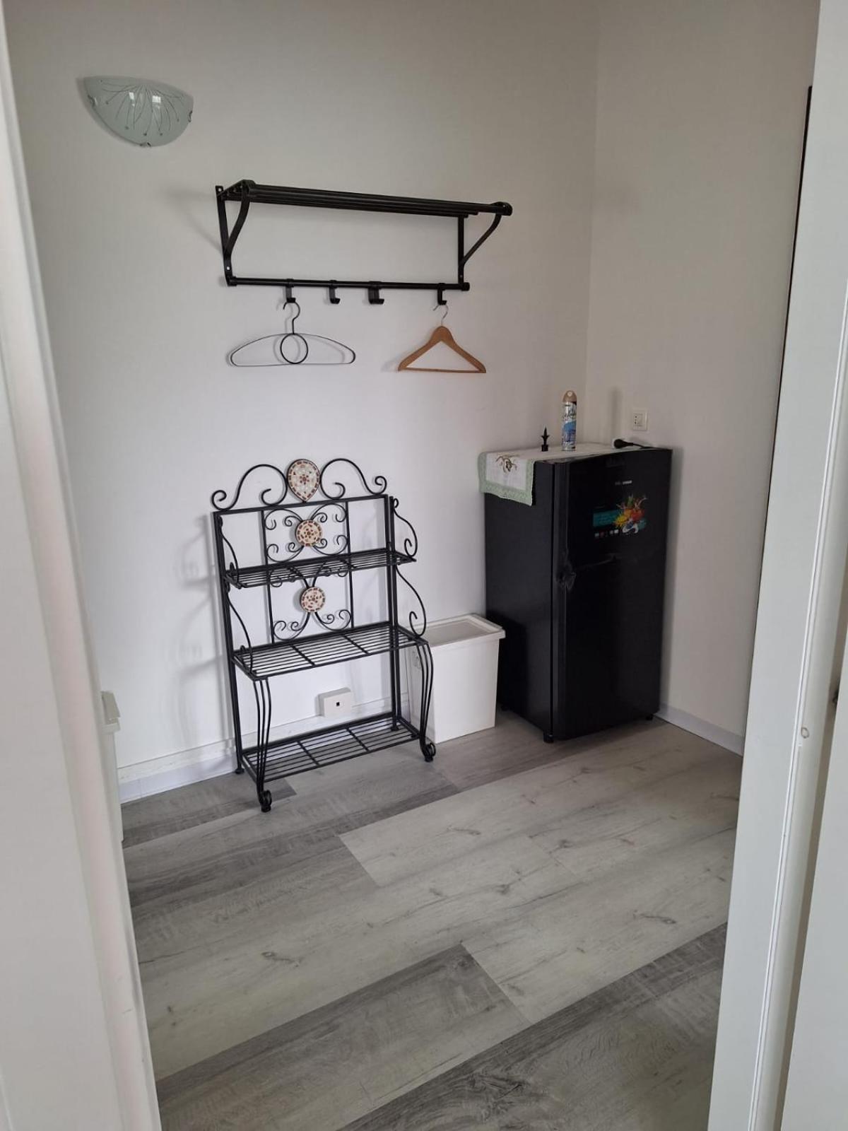 Giada Rooms 佩斯基耶拉德加达 外观 照片