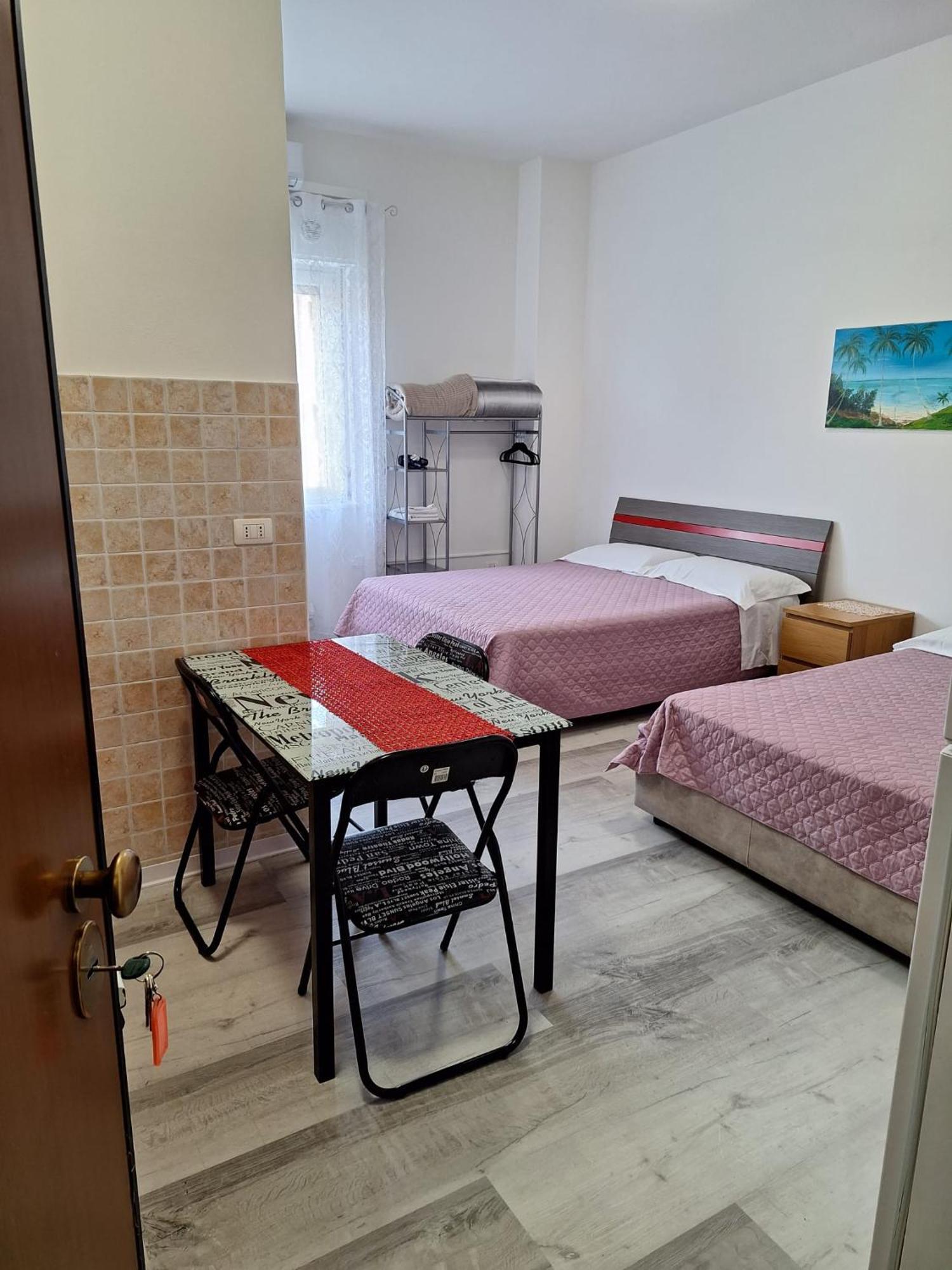Giada Rooms 佩斯基耶拉德加达 外观 照片